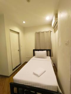 Vinary Hotel Sukhumvit - 2