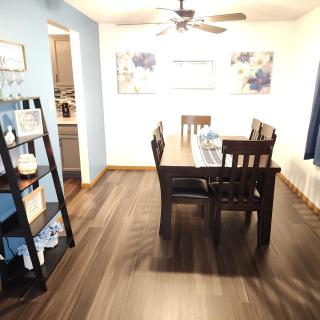 Harvest Haven's Plaza Paradise - La Salle - 8
