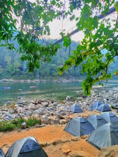 Riverside camping - Dawki - 4
