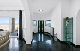 Awesome Home In Primosten - Primošten - 4