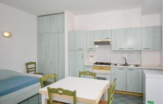 2 Bedroom Awesome Home In Ragusa - 7