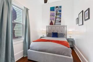 Freshly Renovated Home near the French Quarter - New Orleans - 7