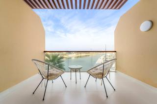 Silkhaus Offshore Studio in Palm Views East Tower - 3