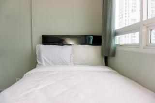Nice and Elegant 2BR Apartment at Springhill Terrace Residence By Travelio - Jakarta - 9