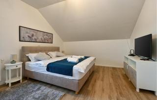 Pet Friendly Home In Luzan Biskupecki - - 8
