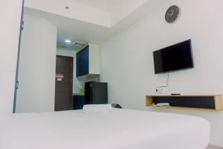 Good Deal and Homey Studio Pacific Garden Apartment By Travelio - 9
