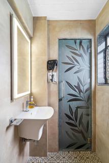 Imperial Premium Studios Khar W - Mumbai - 1