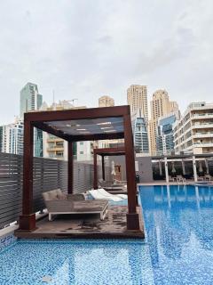 Chic Marina Vibes 1BR Pad with Epic Views - 7