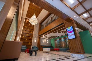 Ramada Encore by Wyndham Viramgam - Viramgām - 5