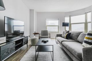 Blueground Gold Coast BBQ gym nr Hancock CHI-1153 - 0