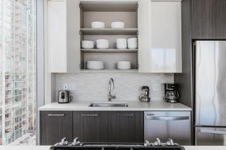 Blueground River North 2bd apartment CHI-1114 - 2