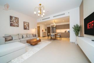 Cozy 2-Bed Home with Burj Khalifa Views 204GR-2 - 8
