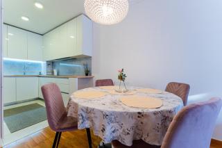 Flexible SelfCheckIns 128 - Zagreb - Garage - Loggia - New - Zagabria - 3