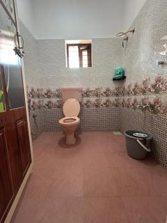 Ozzys Salt and Surf Haven - Varkala - 3