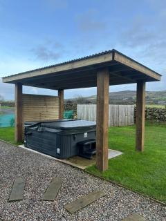 Slemish Hideaway - Funky Pheasant - Broughshane - 9