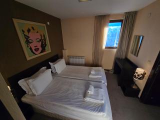 Bansko Apartment Next To The Ski Lift - Bansko - 4