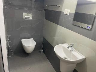 RoyalGiri Apartment near Rajagiri Hospital - Alwaye - 7