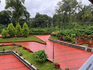 The Home Resort - Coorg - Kakkabe - 0