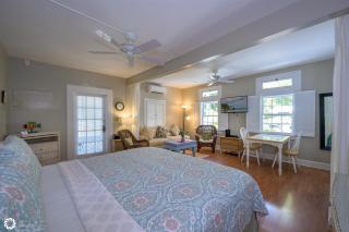 Harveys Haven - 4
