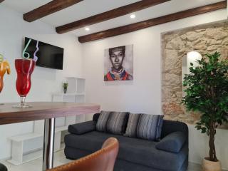 MARIS Exclusive Apartments - Novalja - 1