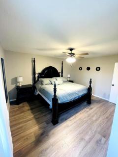 Full HOME with 2 KING BEDS and a POOL - Owasso - 4