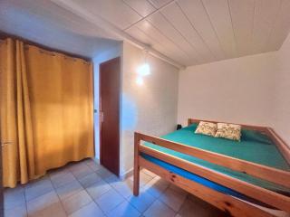 Les pieds dans l'eau T2 E - 8