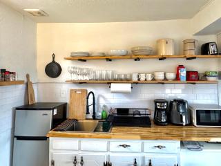 Upgraded Suite - Easy Access To Uptown #n29 - Oklahoma City - 5