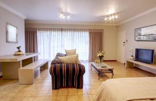 Primrose Tranquility Luxury Dwelling - 5