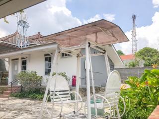 Villa Bunga Guest House RedPartner - Malang - 0