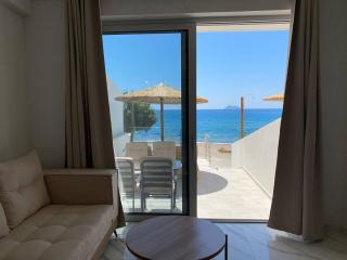 Ocean Blue 2, Seaside Suite - Kalamaki - 9