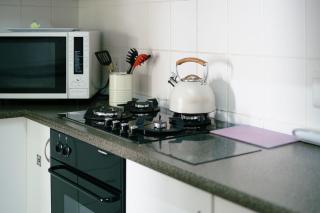 Lagoonside Cottage - 6