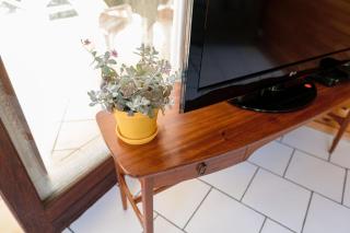 Lagoonside Cottage - 3