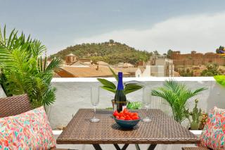 C83 Cosy Penthouse With Terrace Old Town - 1