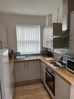 3 Bedroom House Sleeps 7 Ideal for Long Stays and Business Trips - 6