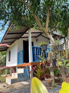 Blue Sky Bungalow - Ko Jum - 2