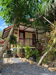 Blue Sky Bungalow - Ko Jum - 7