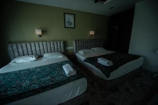MKB Homestay - 2 X King Bed Studio Room with view & FREE parking - 6