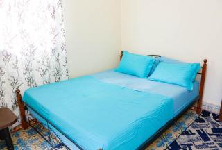 Studio in City Center Living at Heart of It All - 6