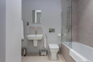 Cosy Self-check-in Flat - - 9