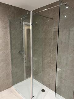 6 Bedroom Luxury Home - Olton - 3