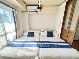 大国町駅徒歩3分 なんば駅1駅 最大6名 ロイヤル901 - 5