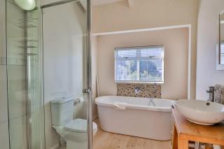 Tides - Bettyʼs Bay - 2