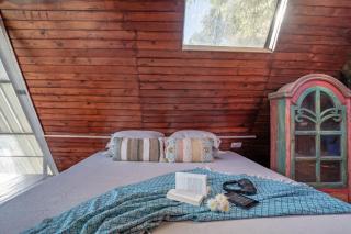 Fairytale Treehouse In Bahu By Bastiat Stays - 5