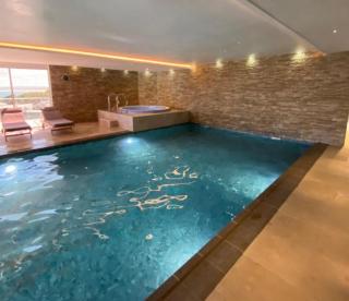 Porthminster View Luxury Sea Views Balcony, Parking, Pool, Spa & Gym - 1