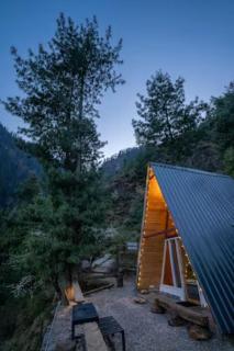 Vibrant A-Frame In The Valley By Bastiat Stays - 8