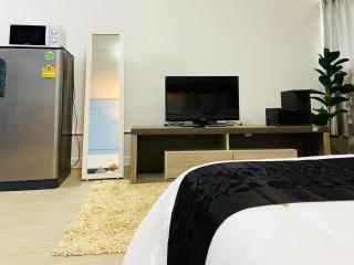 Impact Arena Condo TwoTone By GoodRoom24 - Ban Song Hong - 4