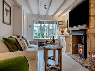 2 Bed in Snowshill 95825 - 8