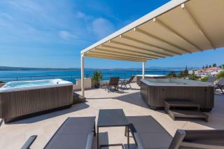 Apartments in Dramalj 39042 - 1