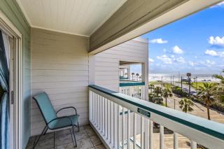 Heated Pool Beach View Beachside Haven Balcony - Galveston - 9