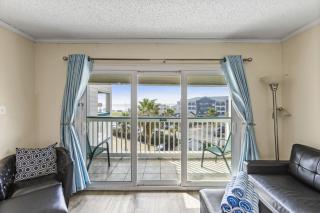 Heated Pool Beach View Beachside Haven Balcony - Galveston - 7
